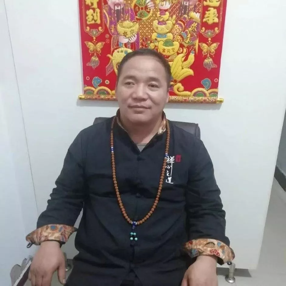 黑龙江省泰来县【左永权】特长：针灸推拿正骨
