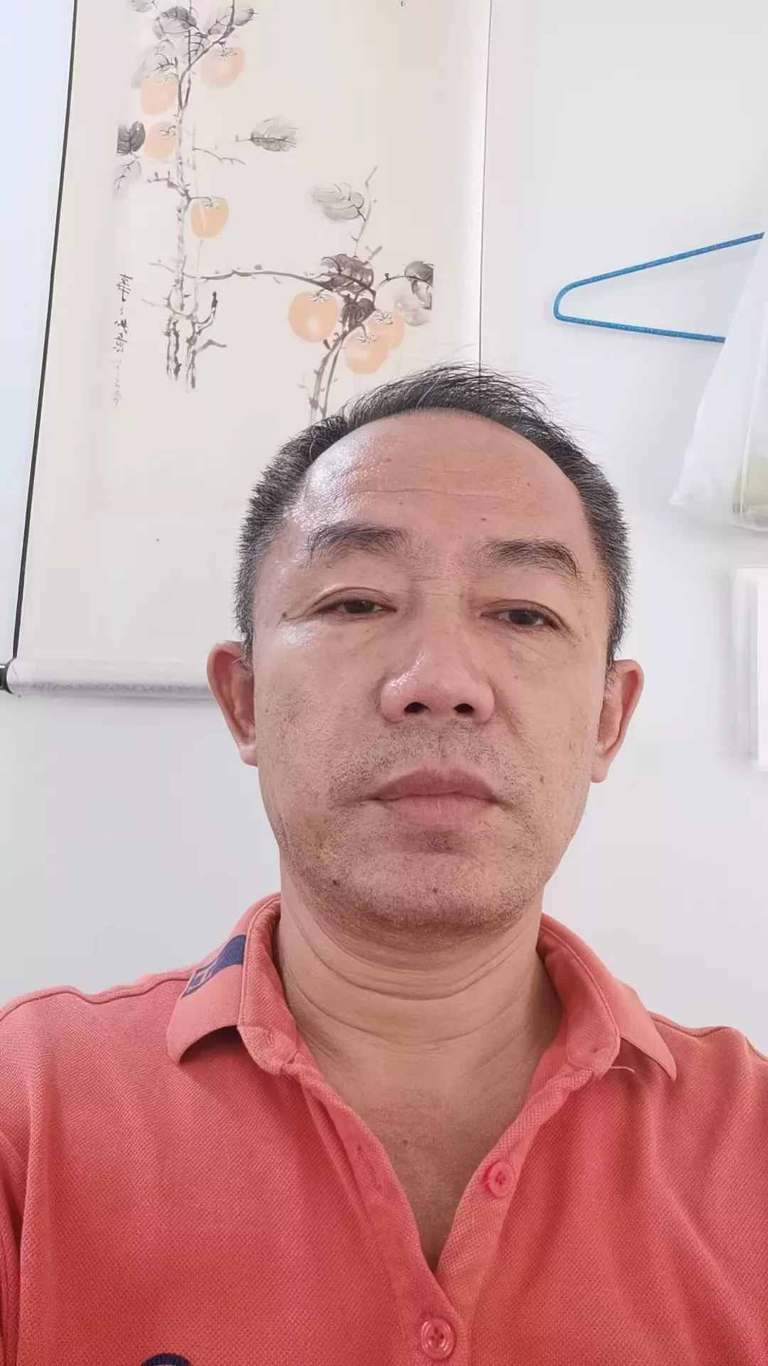 湖北省红安县【艾永安】特长：用方药与手法等技术调理许多疑难杂症